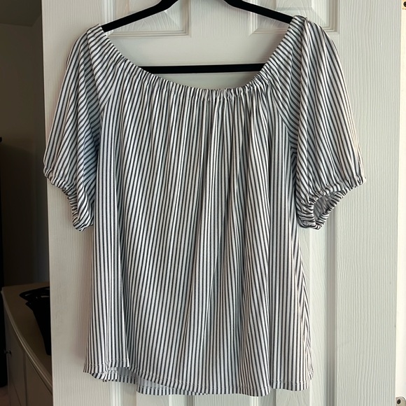 Off the shoulder striped loft blouse - Picture 1 of 3